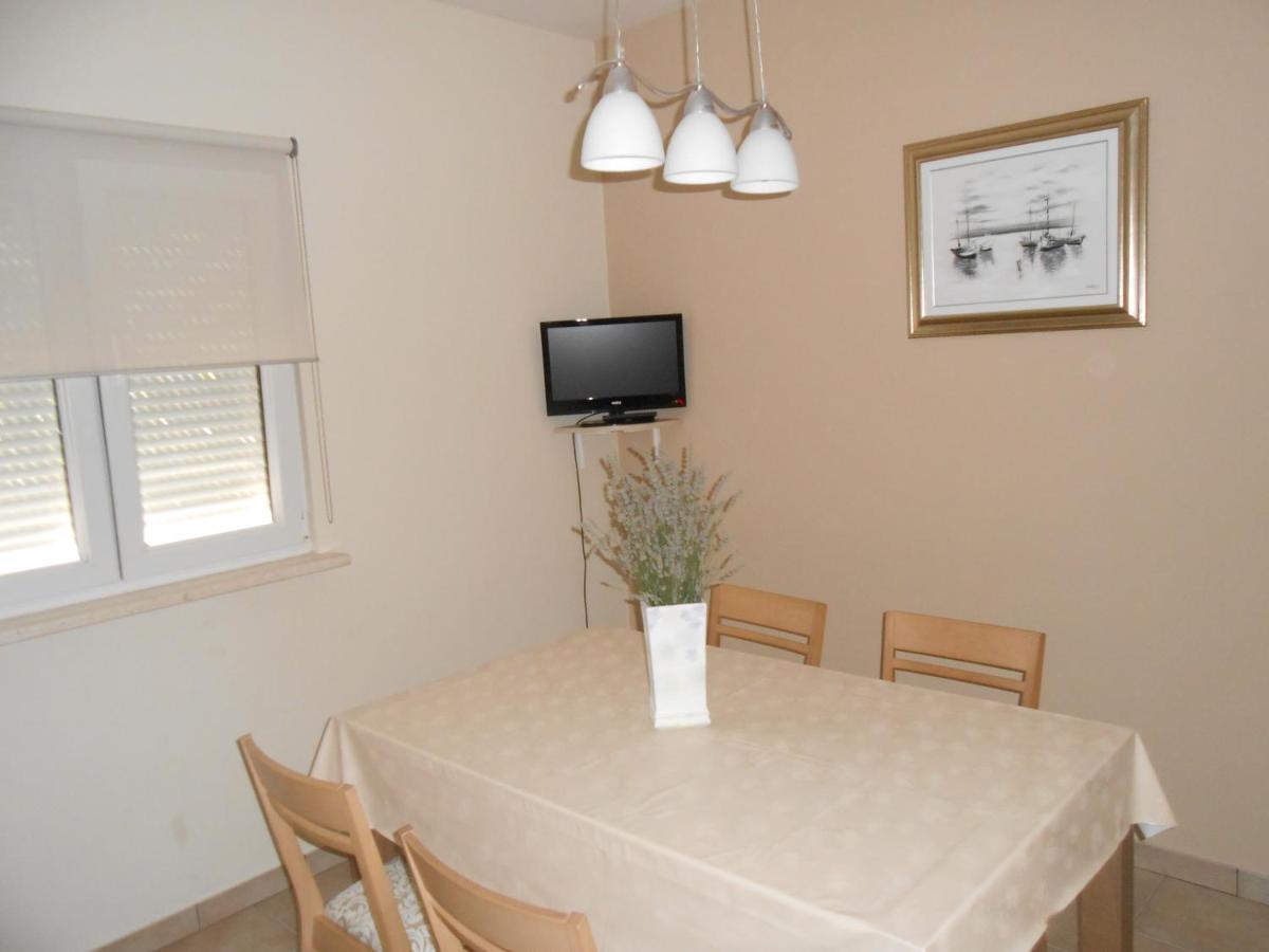 Studio Okrug Gornji 13859A Trogir Extérieur photo